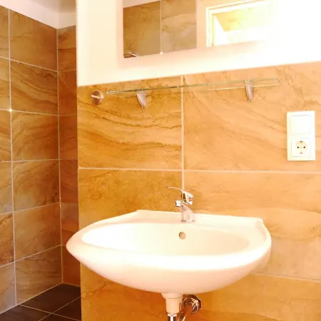 ロッジ Landhaeuschen Sperlingslust *